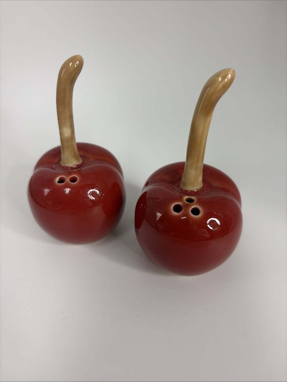 Bridge Collection Cherry Salt And Pepper Shaker 4”x2”